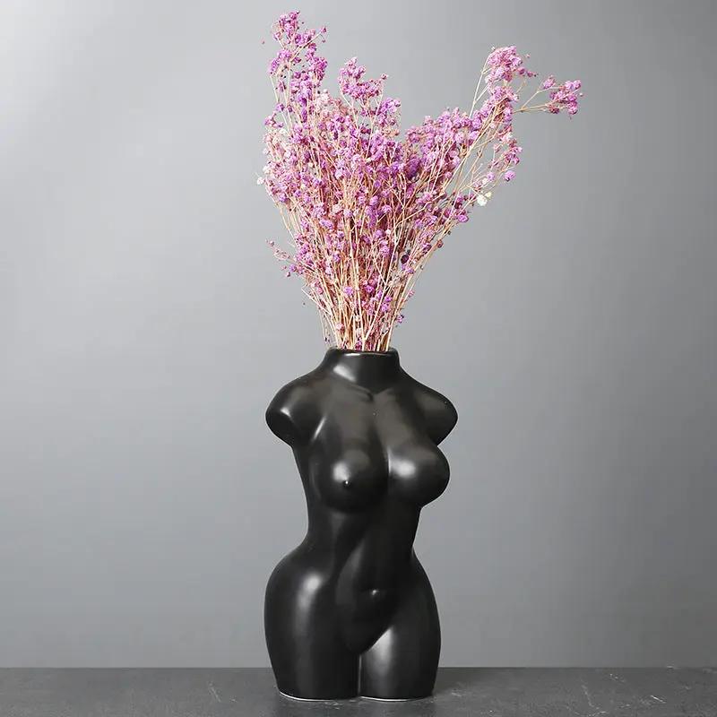 Coco FemmeVase — Vase décoratif corps féminin moderne & artistique PINK COCO