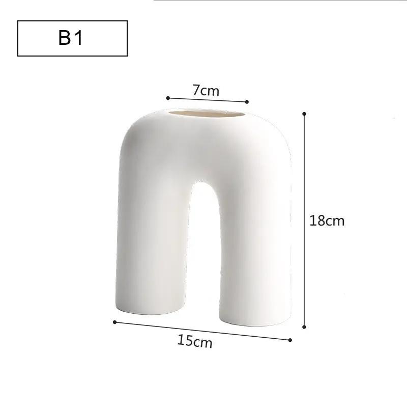 Coco GeoVase — Vase en céramique minimaliste fait main PINK COCO