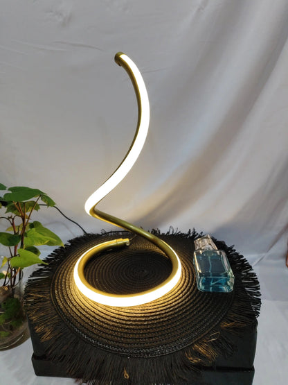 Coco LumaDesk — Lampe de table LED moderne & design PINK COCO